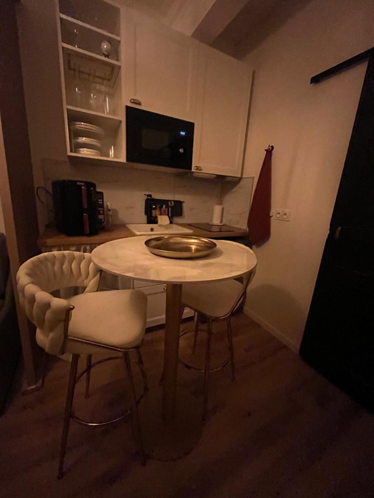 Cosy En Hypercentre - Parking